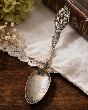 Vintage Sterling Silver Cleveland Ohio Souvenir Spoon Euclid Avenue Floral